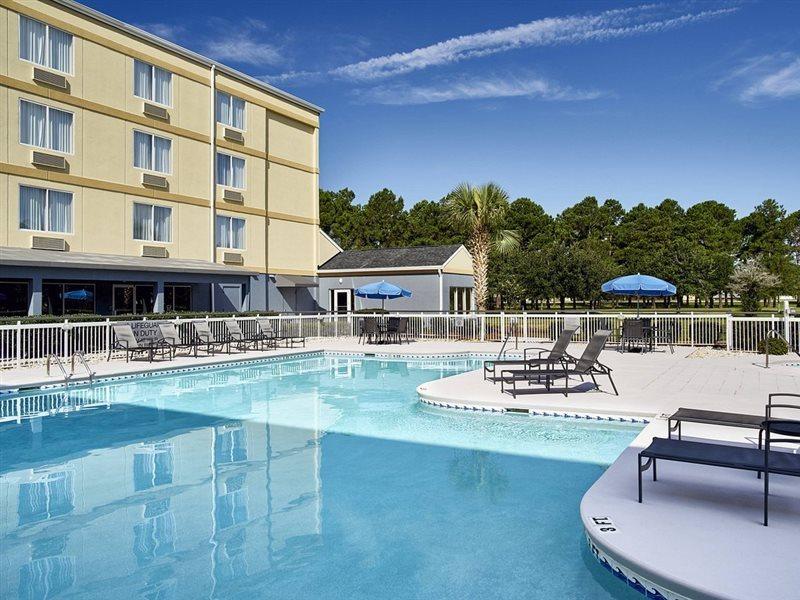 Fairfield Inn Myrtle Beach Broadway At The Beach Екстериор снимка