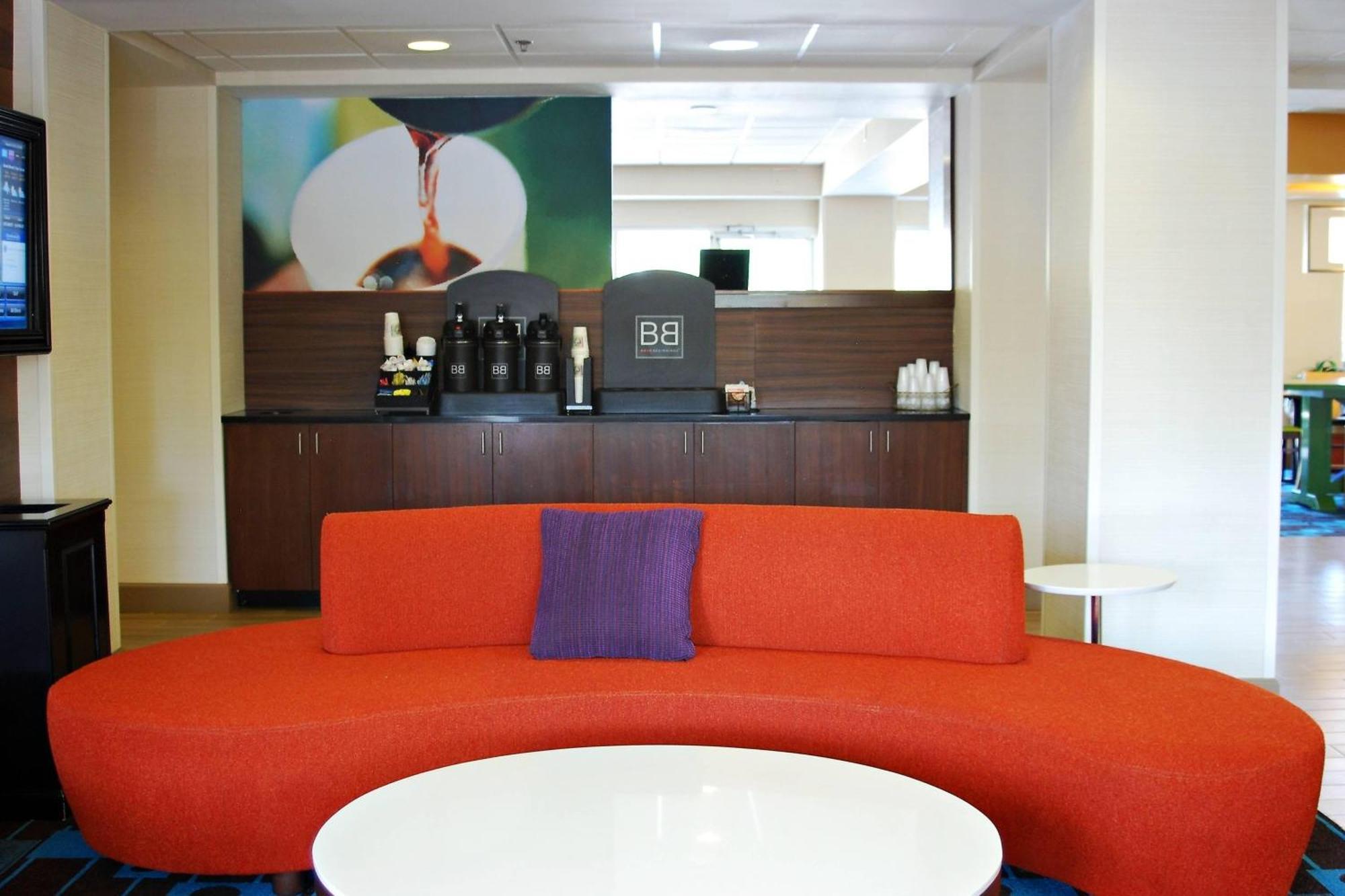 Fairfield Inn Myrtle Beach Broadway At The Beach Екстериор снимка